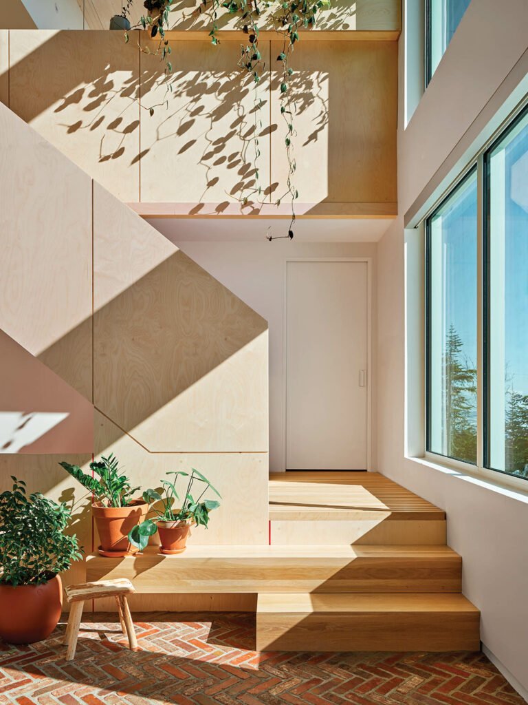 stairwell entry with windows to the outdoor scenery